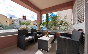 Apartment Puntamika Villa De Rosa - Ground Floor
